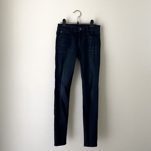 Joe's Jeans Denim - Joe’s Jean Icon Mid-Rise Skinny Jeans in Selma, Size 24